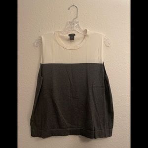 Ann Taylor white and gray sweater tank